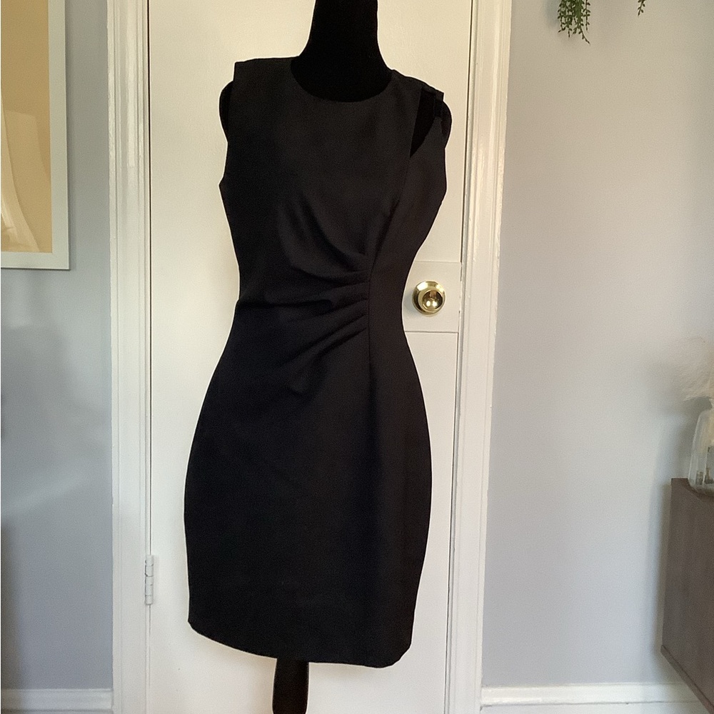 Elle Tahari Black Dress